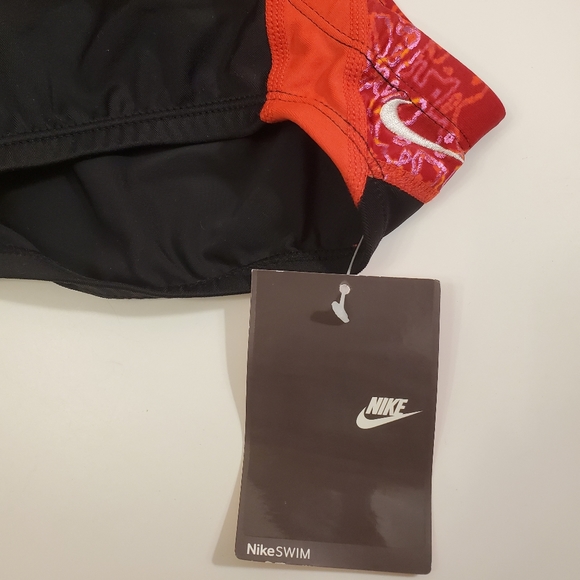 Nike Boy's Youth Swimwear - Picture 5 of 9